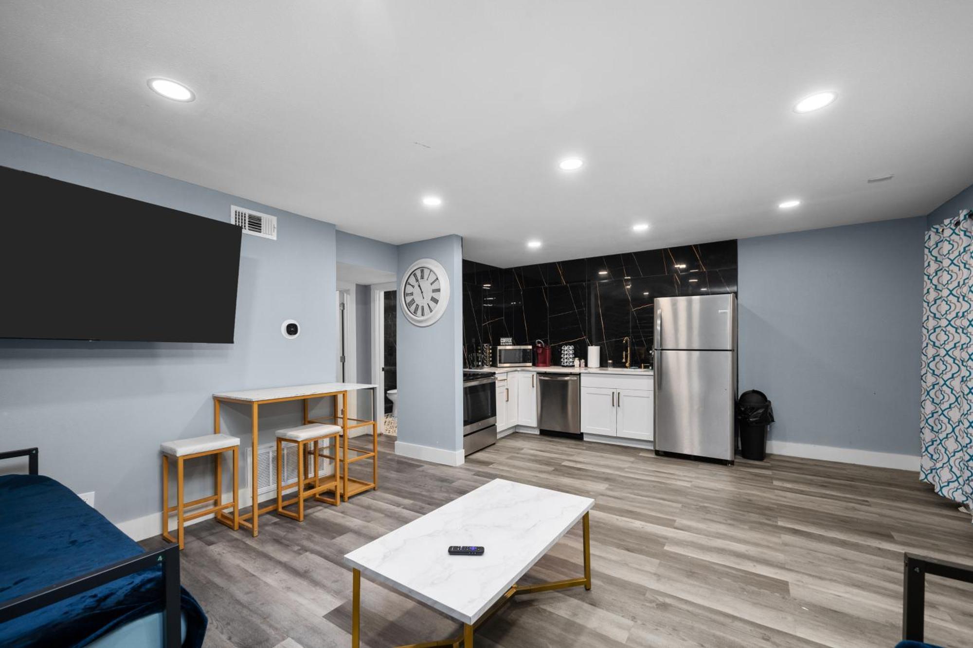 Cute And Stylish 1Br Apt With Pool & Free Park ヒューストン エクステリア 写真